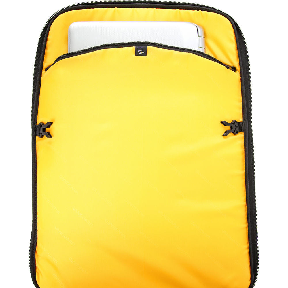 Vanguard Alta Fly 62T Roller Bag (Black)