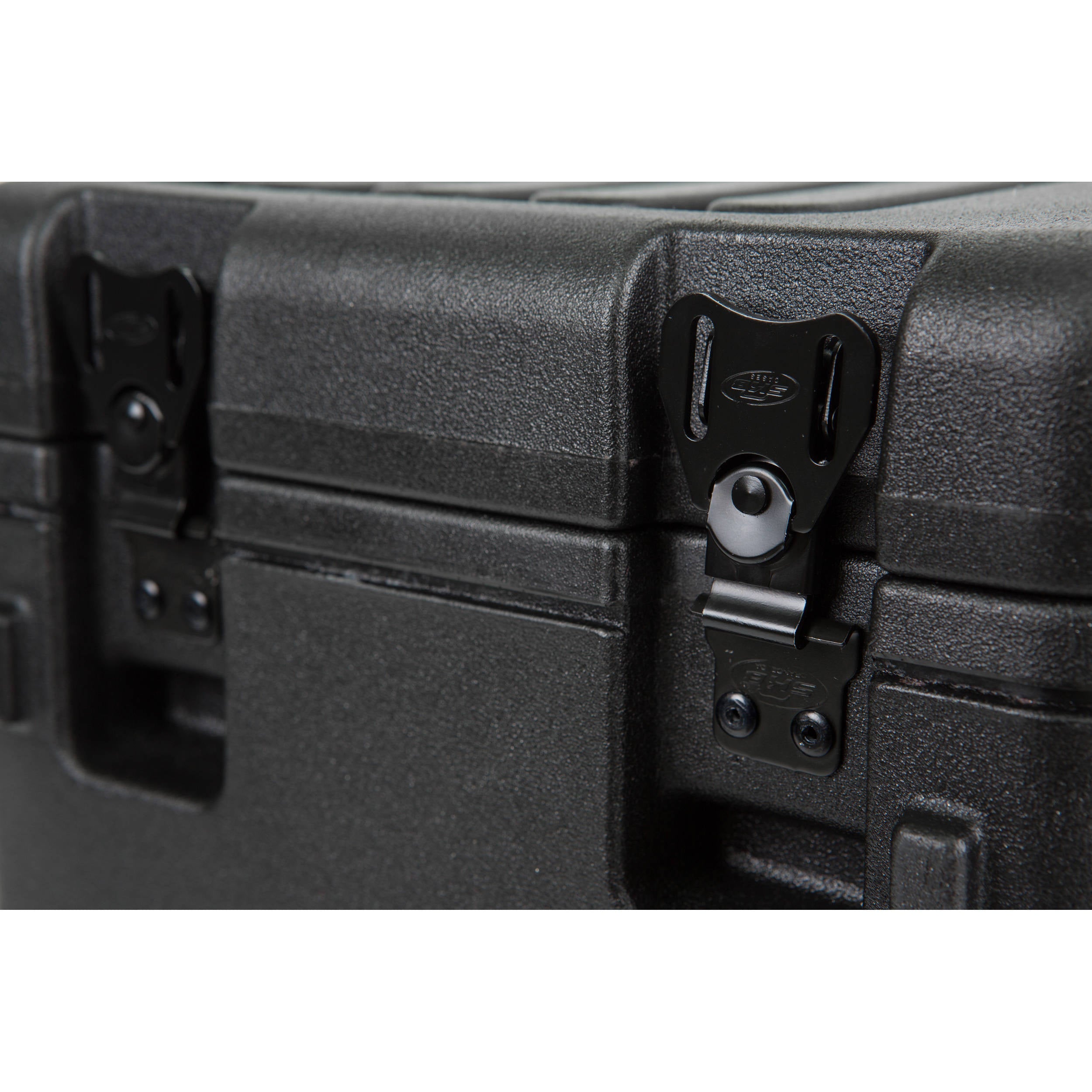 SKB 1SKB-R4UW Roto Rolling Rack Case (4 RU)