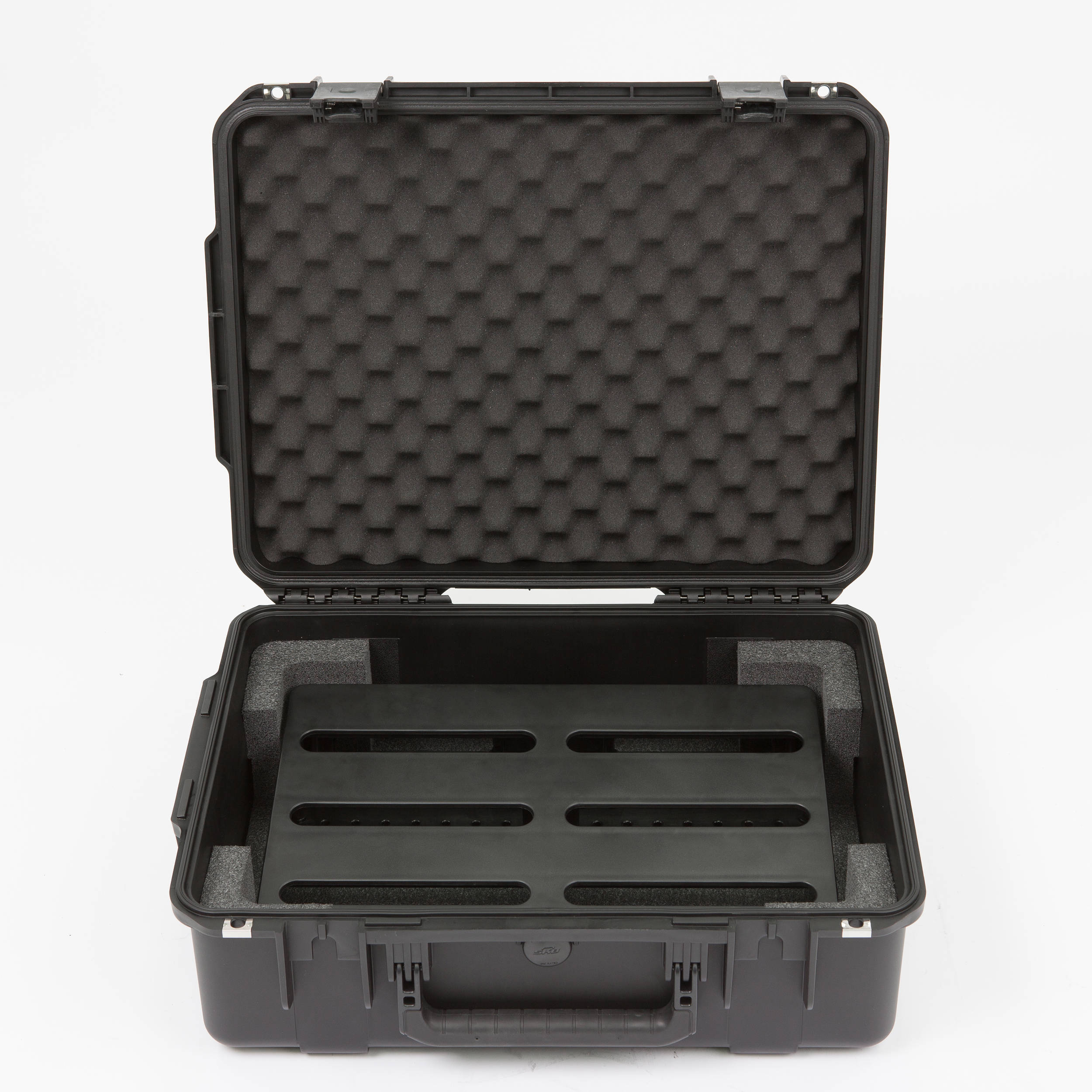 SKB 3i-2015-7-PB Injection-Molded Pedalboard with Included Case
